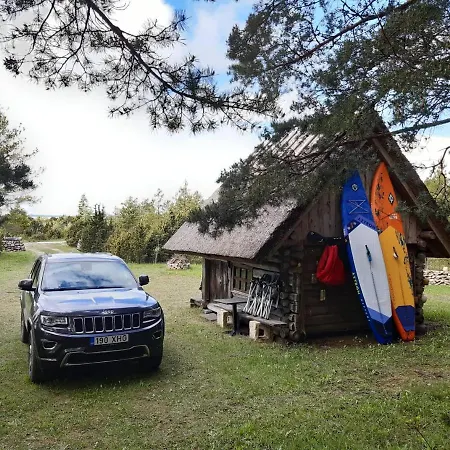 Elamusmajutus Intsu Vorgukuuris Campsite