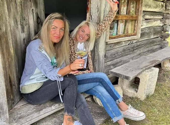 Elamusmajutus Intsu Vorgukuuris *